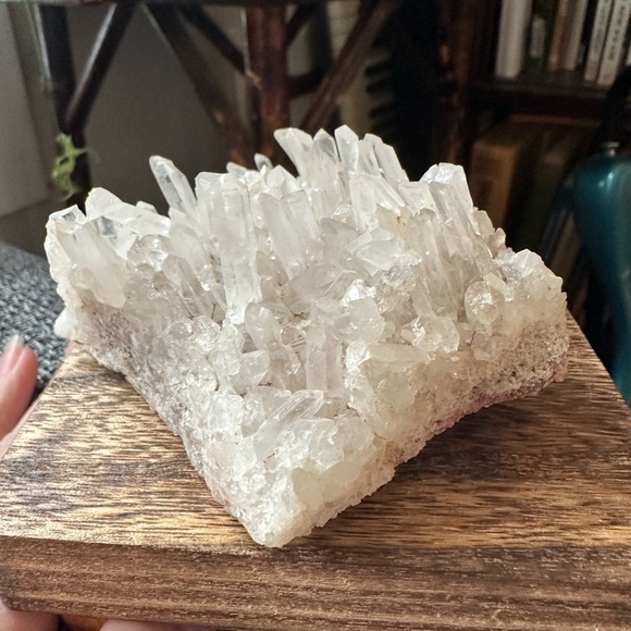 Clear Quartz Crystal Cluster BEST HEALING CRYSTAL 0.62 pounds - Picture 8 of 11